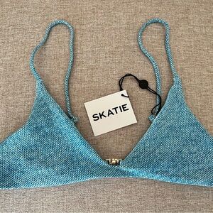 Skatie Swim Gisele Top Blue Jean